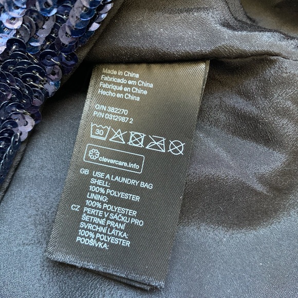 H&M, blue holographic sequin mini skirt. - Picture 9 of 9